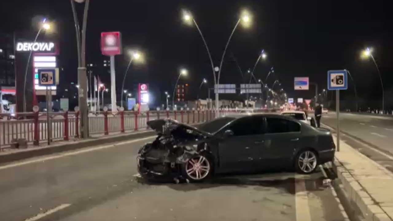 Kayseri’de iki otomobil çarpıştı! 1 yaralı