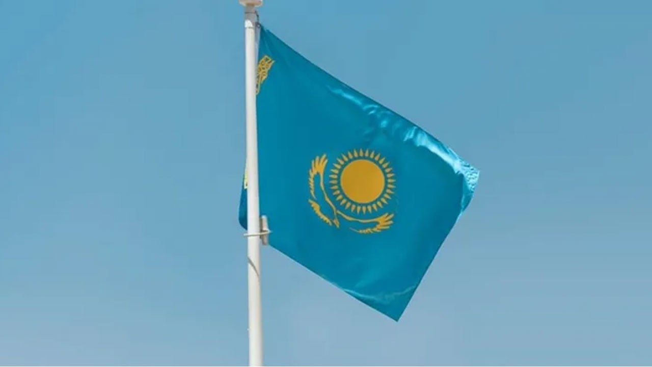 Kazakistan’da korkutan patlama: Sanayi tesisinde can pazarı
