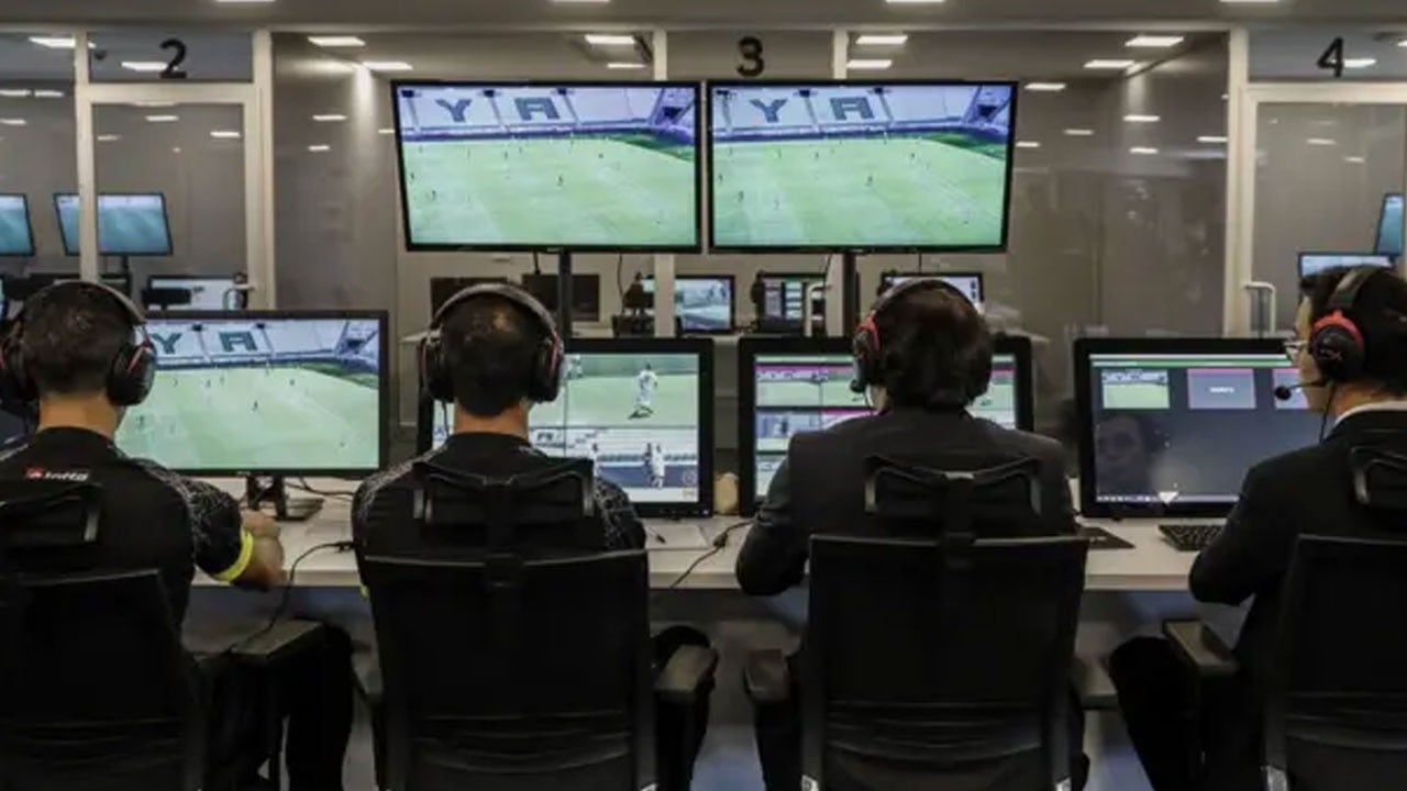 Kocaelispor-Fenerbahçe maçının VAR hakemi açıklandı