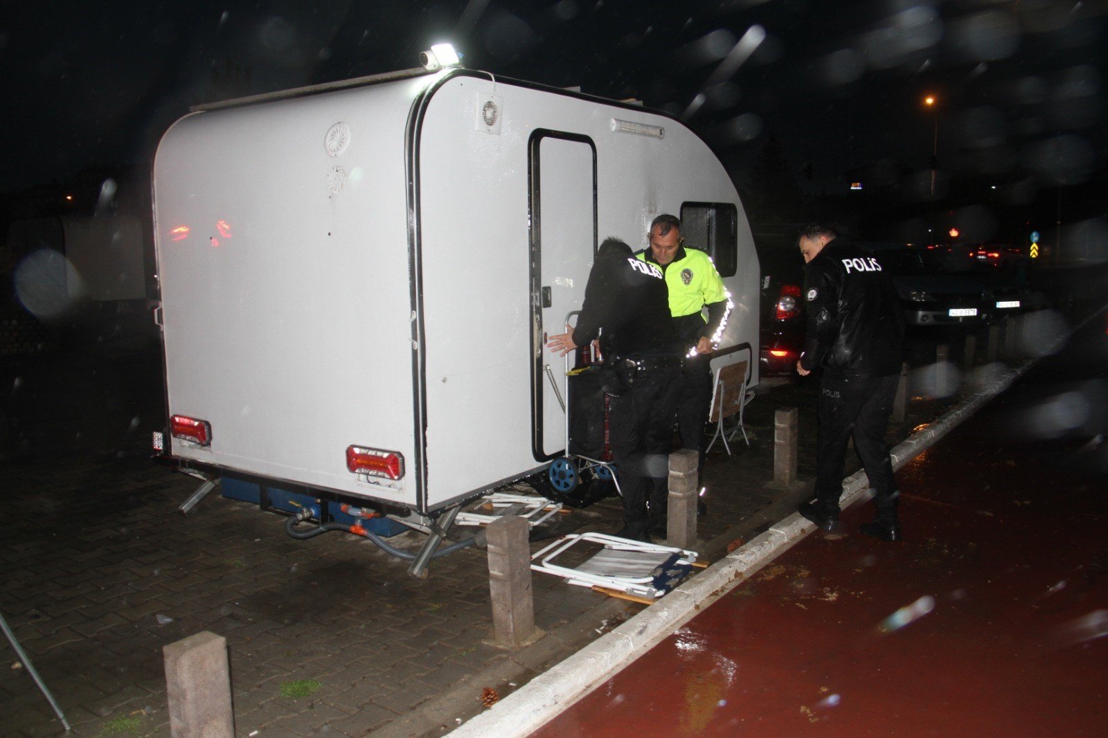 Konya’da göl kıyısında gizemli kayıp! Karavanda yaşayan adamdan haber alınamıyor