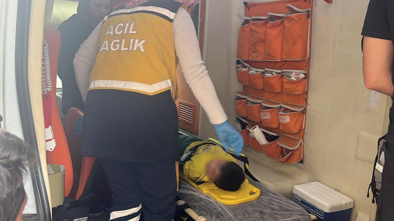 Korkunç olay! 2 kardeş balkondan düştü