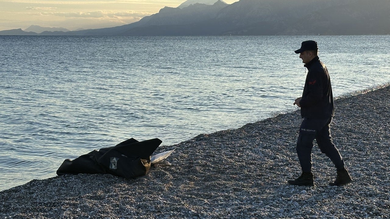 Korkunç olay! Oltaya ceset takıldı