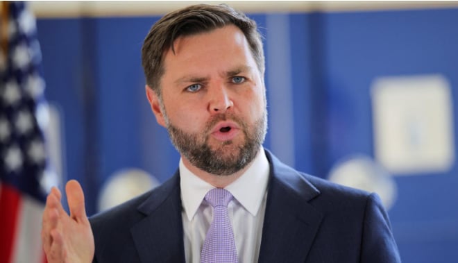 Küresel zorba Trump’ın yardımcısı konuştu: İran müzakereye gelmezse ekonomik kıyamet kopacak