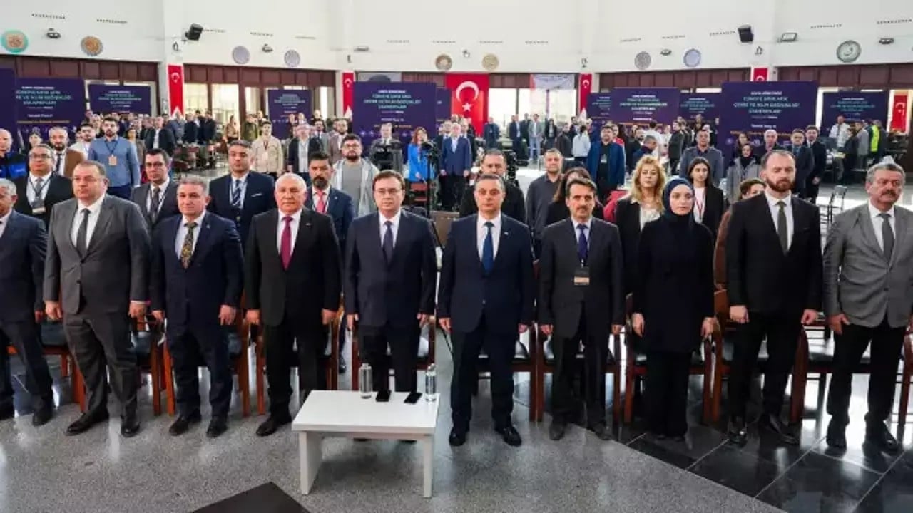 Kütahya Sıfır Atık Çalıştayı'nda Somut Hedefler Ortak Akılla Şekillendi