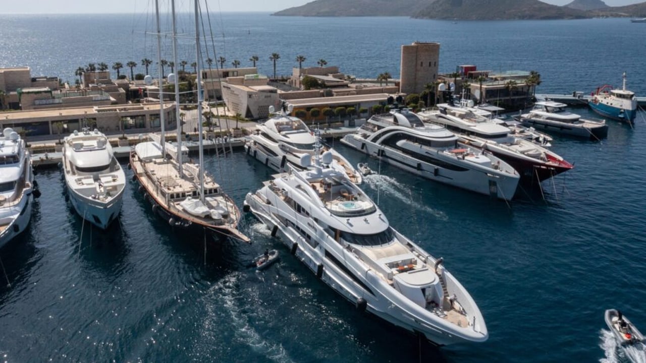 Lüks yatlara çifte kıskaç!