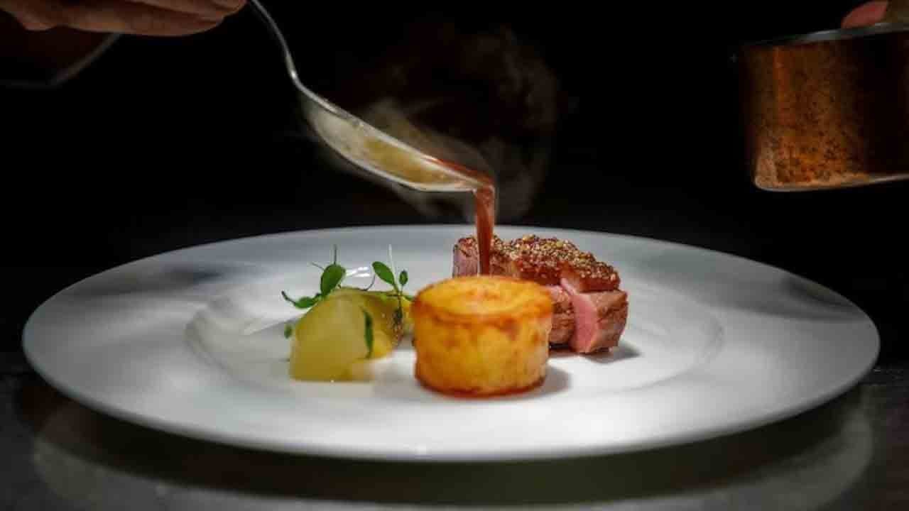 Lüksün adresine kötü karne: Hijyen notu dibe vurdu