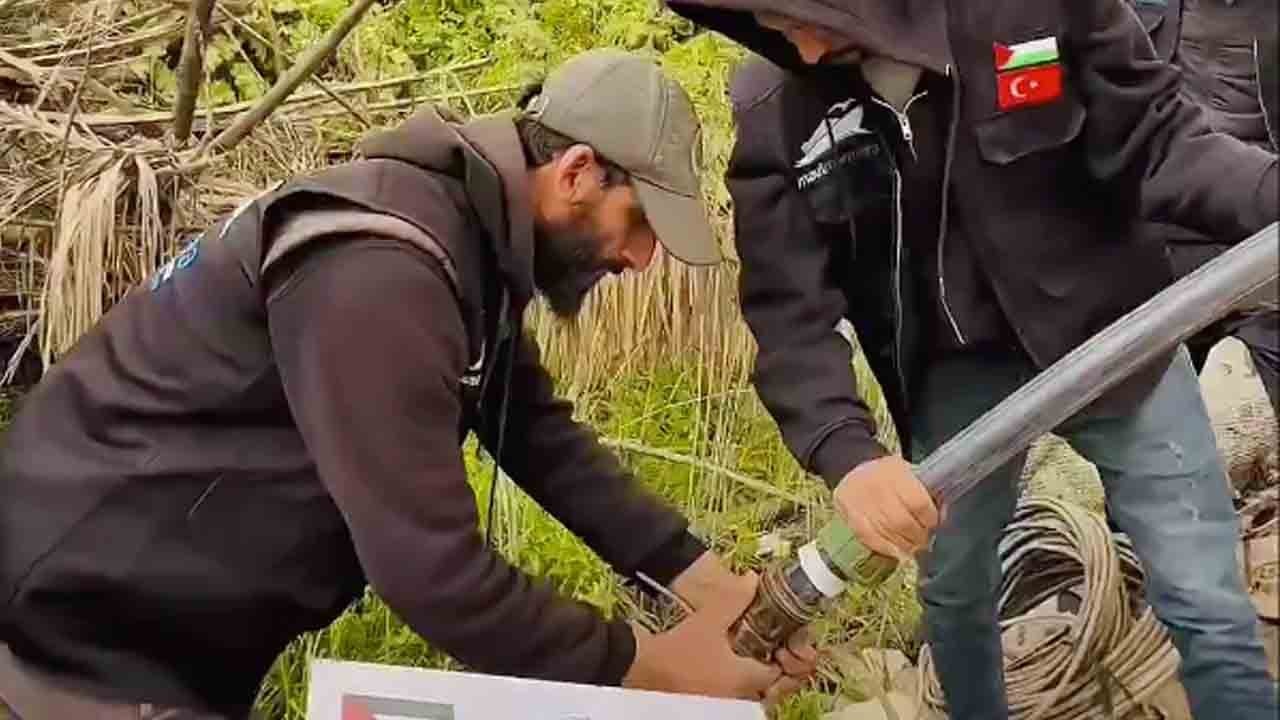 Mavi Marmara Derneği gönüllüleri Gazze’nin su kuyularını tamir ediyor: İsrail’in kapattığı su kuyuları yeniden açılıyor