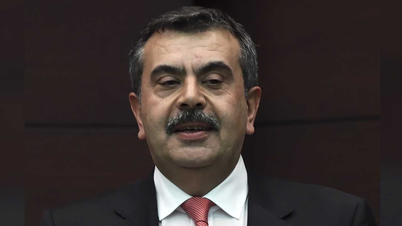 MEB'den yapay zeka devrimi! Bakan Tekin açıkladı