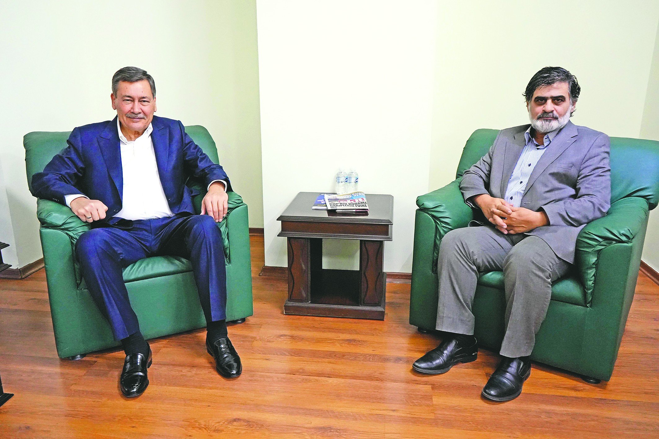 Melih Gökçek’ten Akit Medya’ya ziyaret