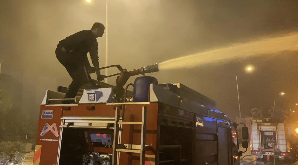 Mersinde bir Hobi bahçesi cayır cayır yandı