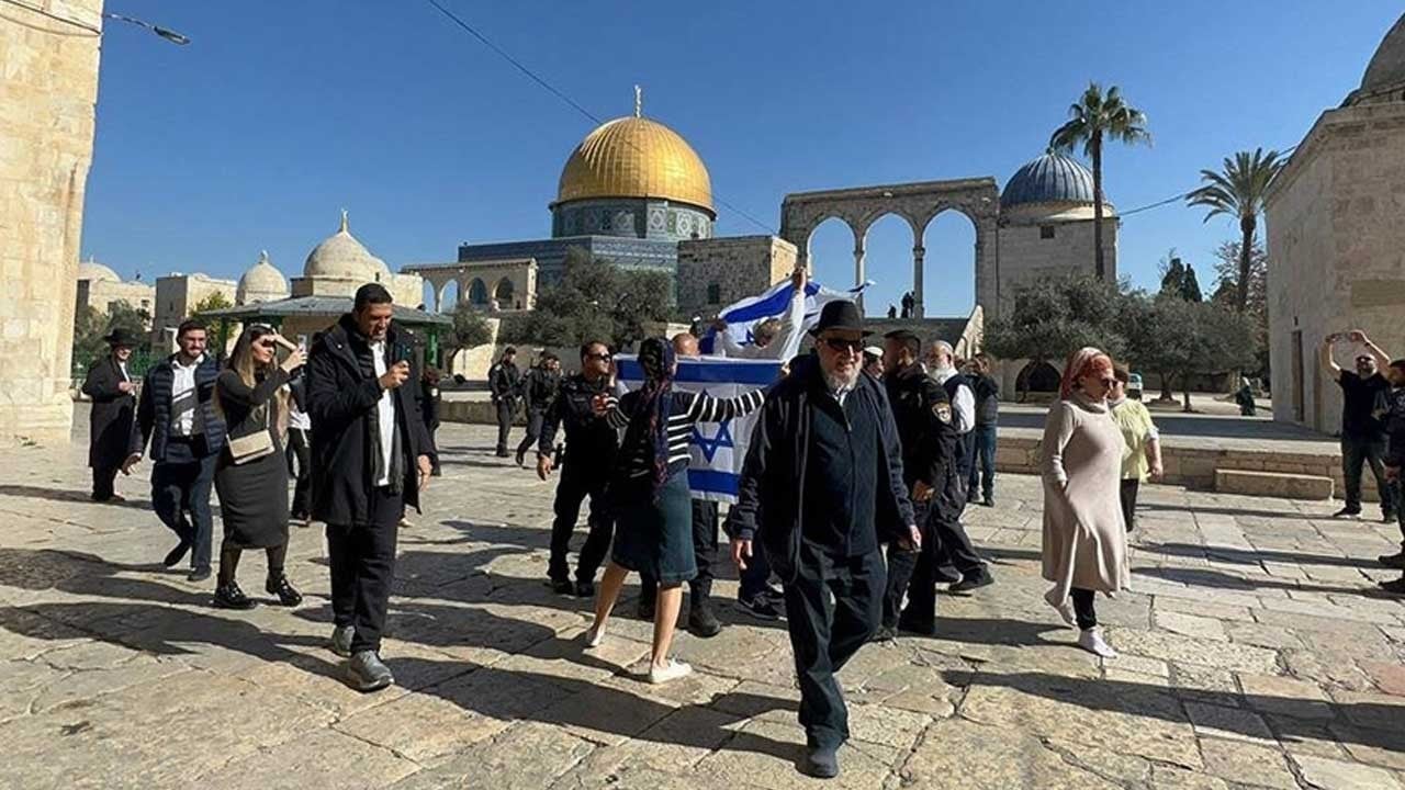 Mescid-i Aksa'ya 2025 yılında 65 bini aşkın Fanatik Yahudi baskın düzenledi