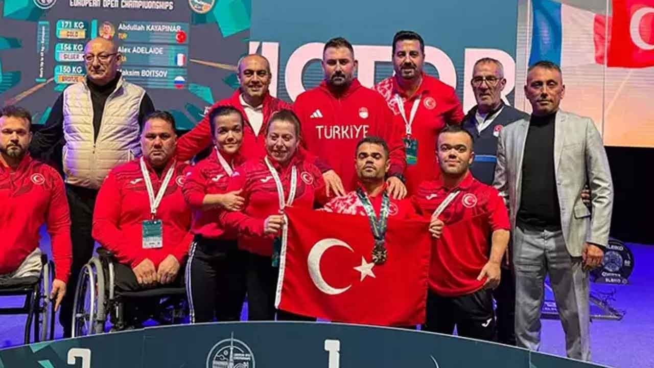 Milli para halterciler tarih yazdı! 3 madalya birden