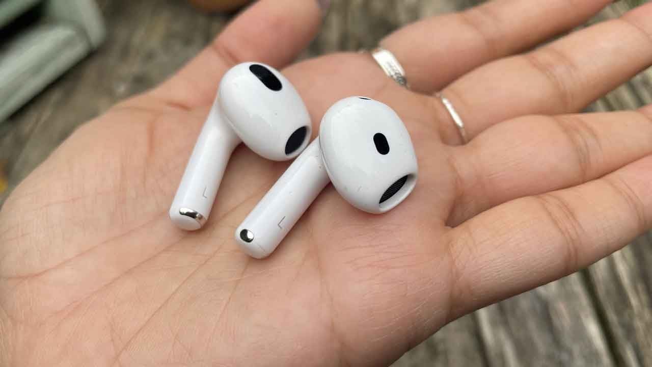 Milyonlarca kulaklıkta casusluk riski! Bu bluetooth kulaklıkları kullananlar gizlice dinleniyor olabilir!