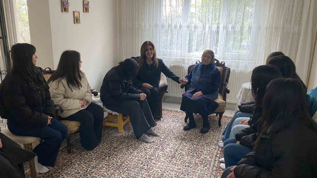 Miniklerden büyüklere bayramda en anlamlı hediye