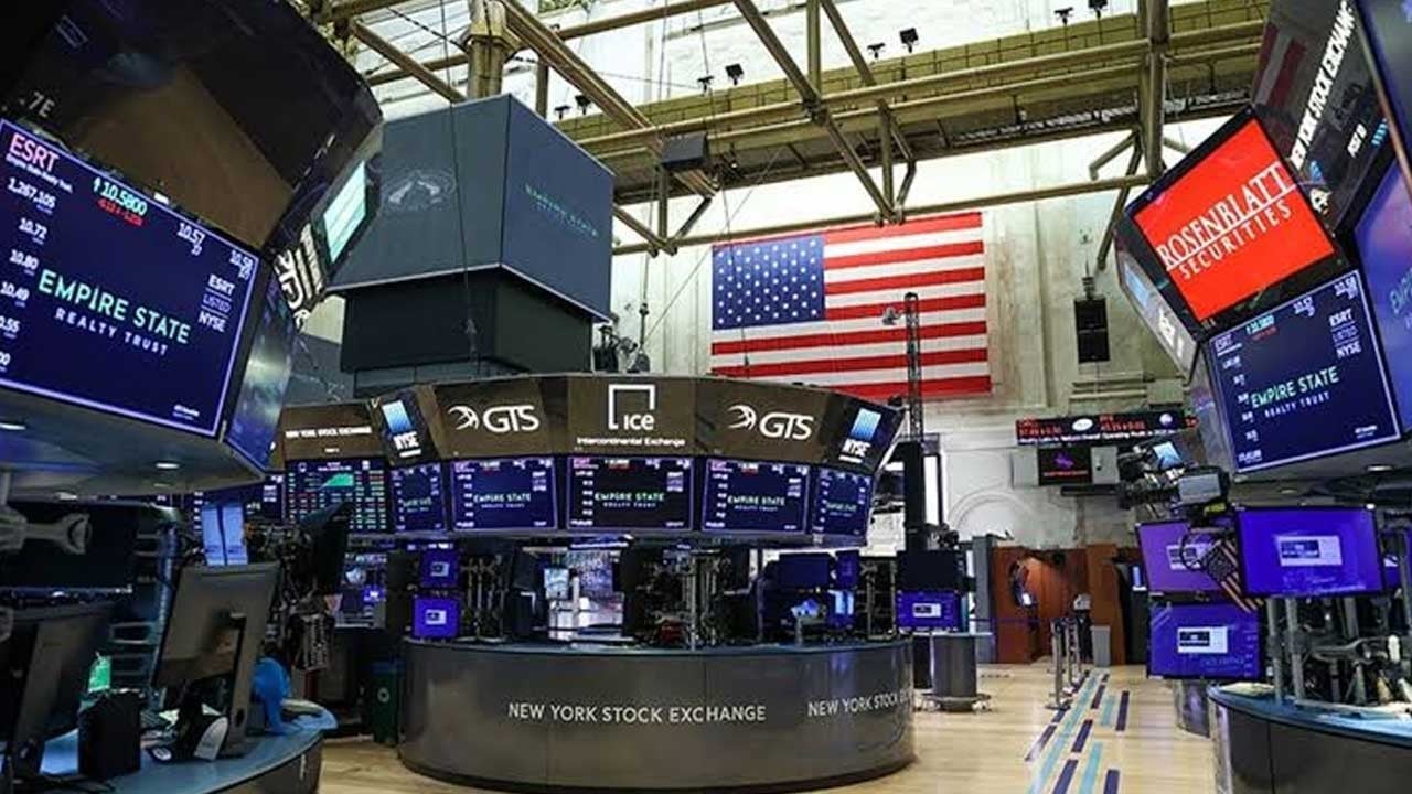 New York borsası güne kafası karışık başladı