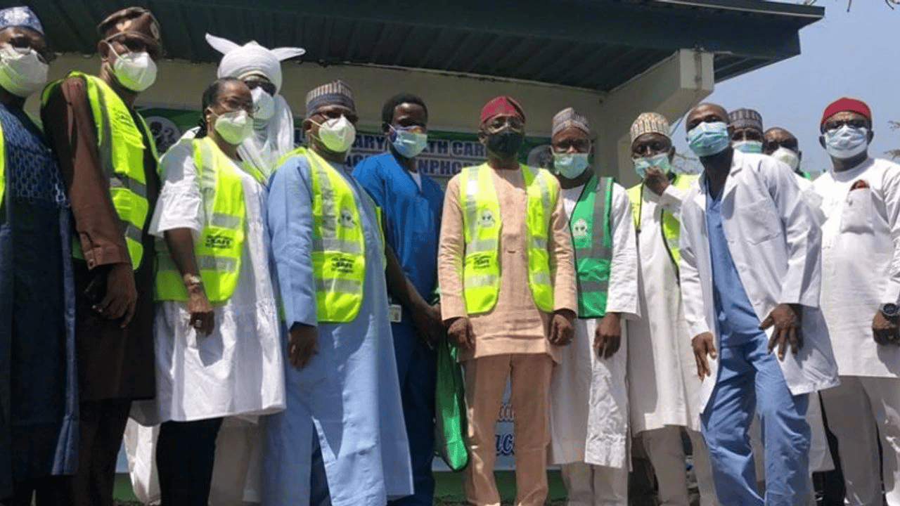 Nijeryalı doktorlardan süresiz grev