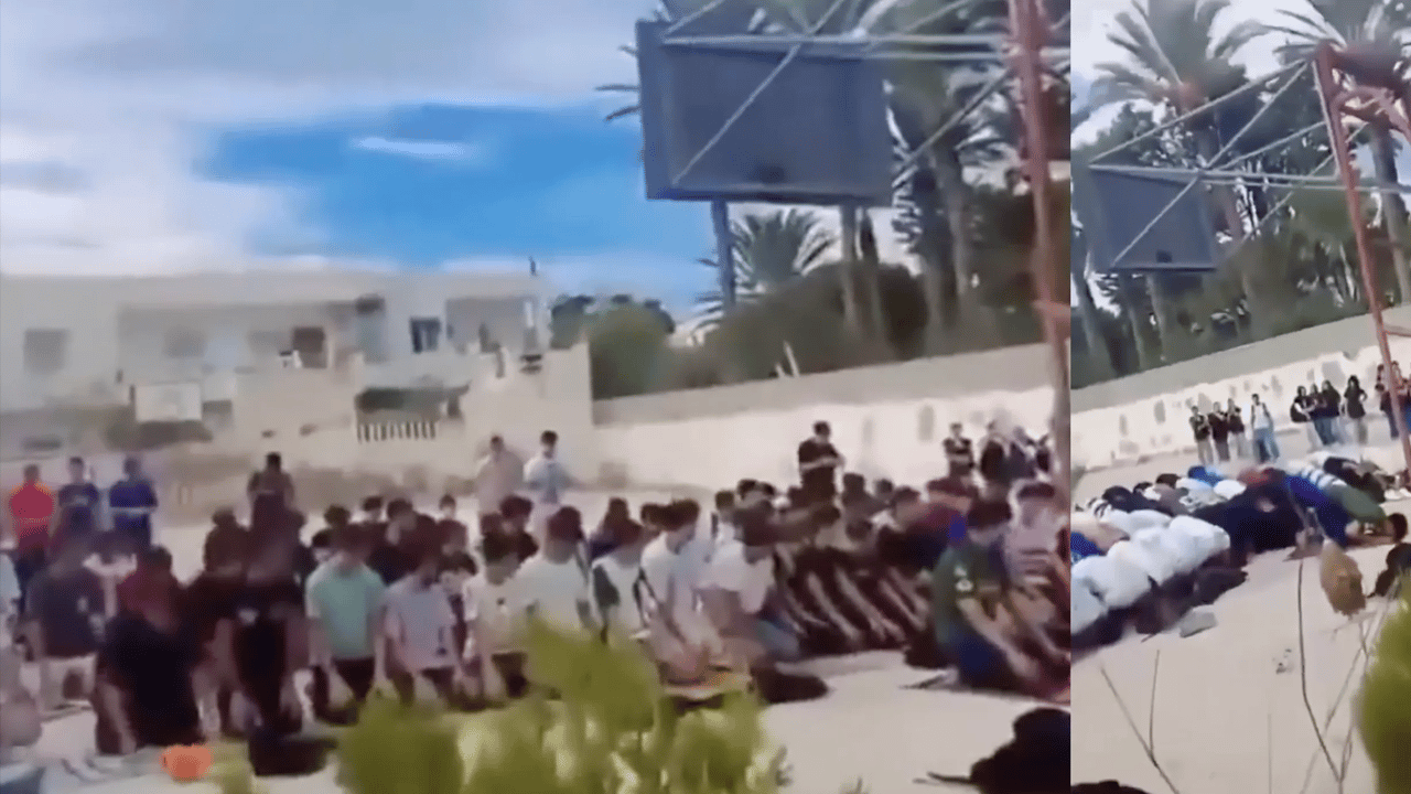 Öğrencilere Namaz Yasağı!