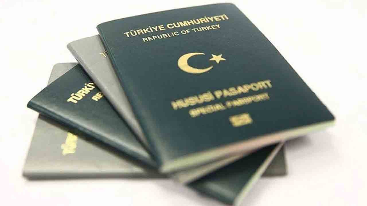 Öğretmene dijital kolaylık: Yeşil ve gri pasaportta yeni dönem başladı