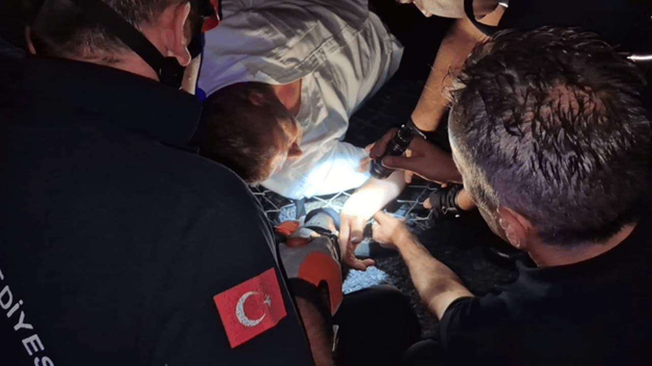 Ölümün kıyısından döndüren olay! Ayıkken zor yapacağını alkollüyken denedi