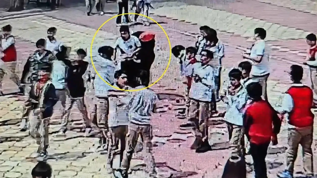 Osmaniye'de boğazına yiyecek kaçan öğrenci, Heimlich manevrasıyla kurtarıldı