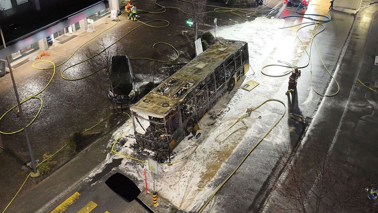 Otobüste korkunç yangın! 6 kişi hayatını kaybetti