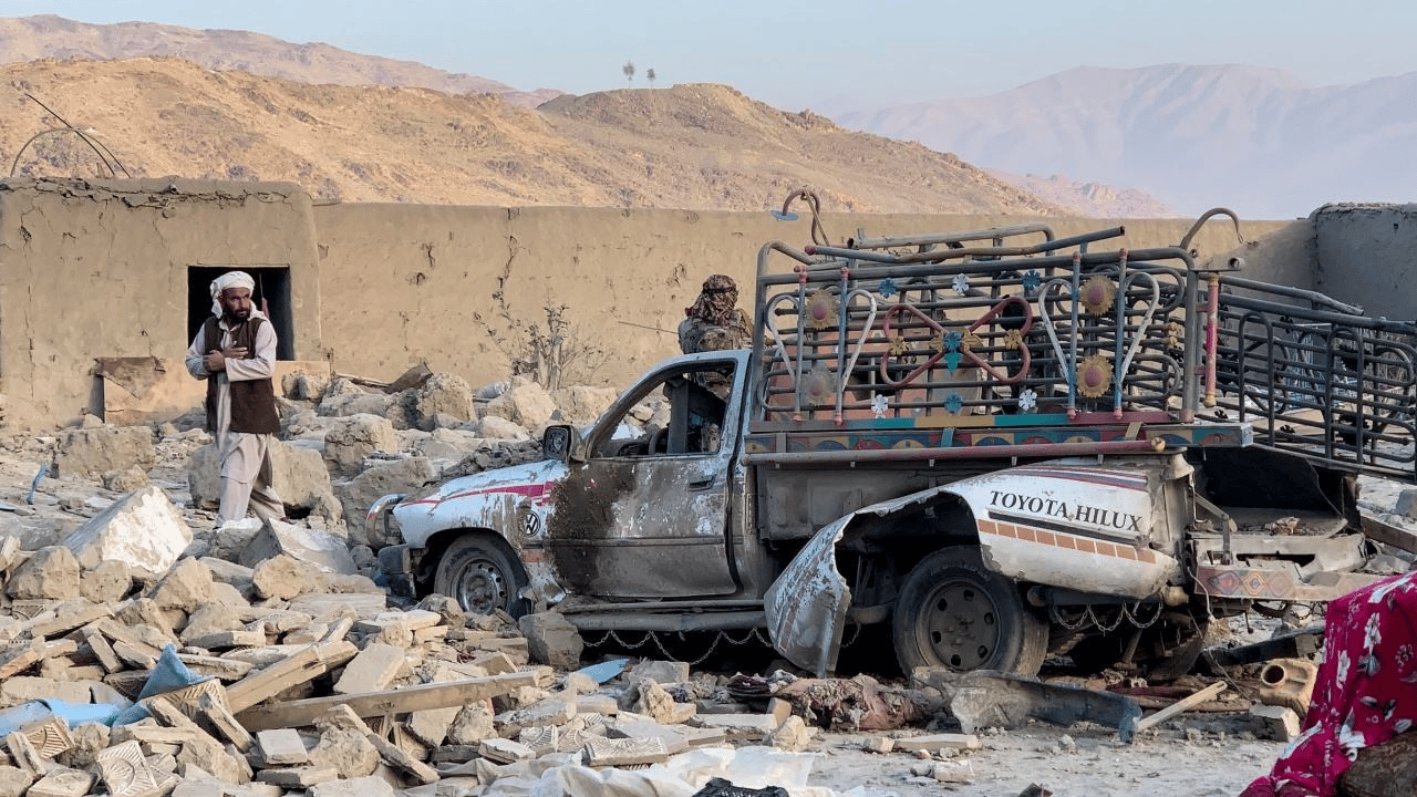 Pakistan'ın Afganistan saldırısı bölgeyi savaşa itiyor!