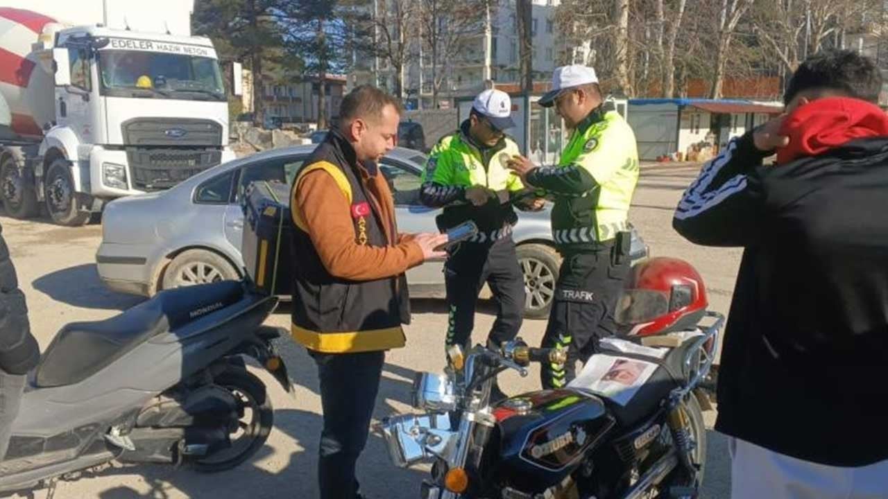 Plakasız motosikletin sahibine kallavi ceza