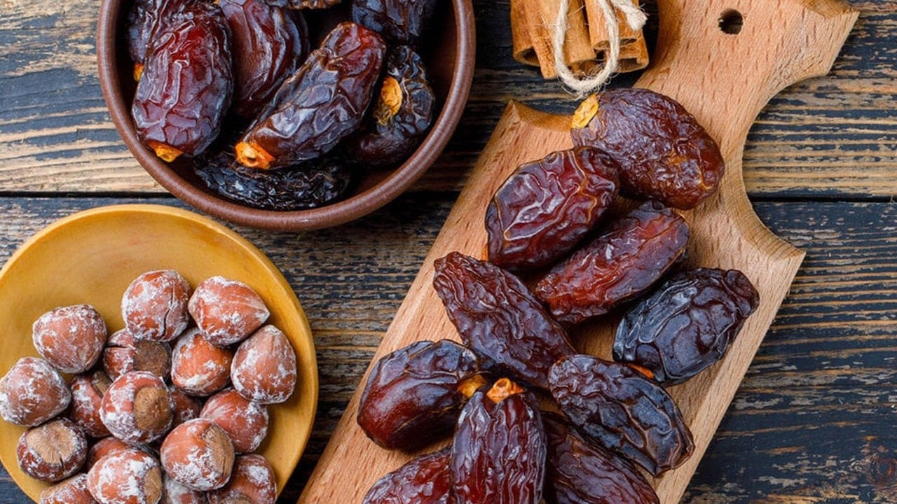 Ramazan’da hurma tüketirken dikkat! Uzmanı açıkladı! Fazlası zarar