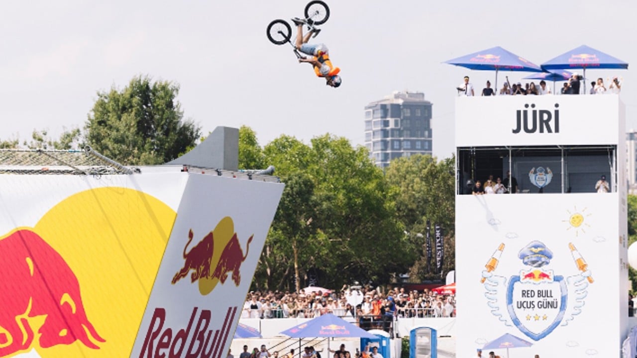 Red Bull Uçuş Günü’ne Bir Ayda Yoğun İlgi