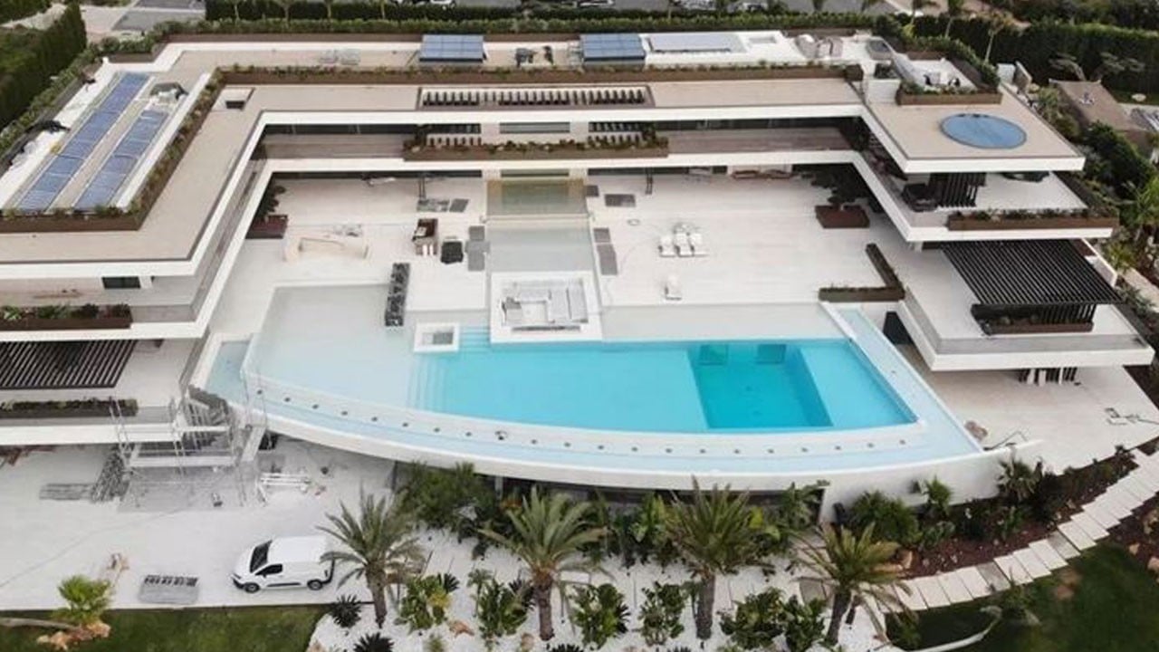 Ronaldo’nun 1.3 milyarlık yeni sarayı