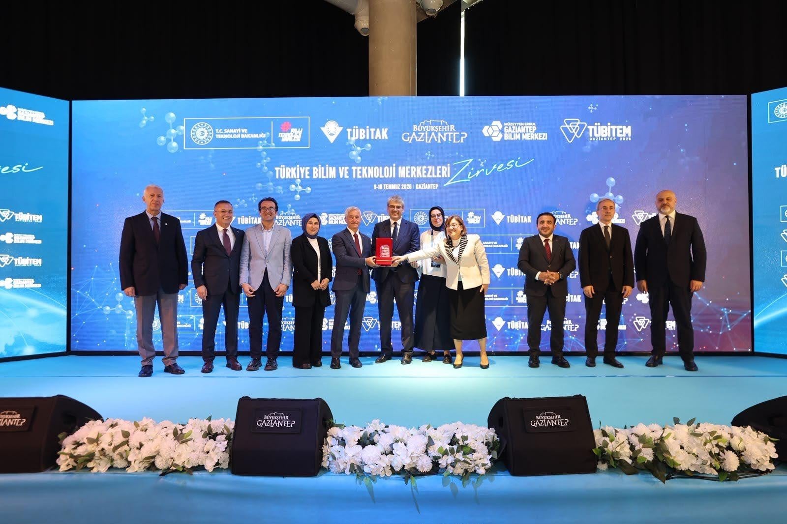 Şahinbey Bey'in bilim hamlesi örnek oldu