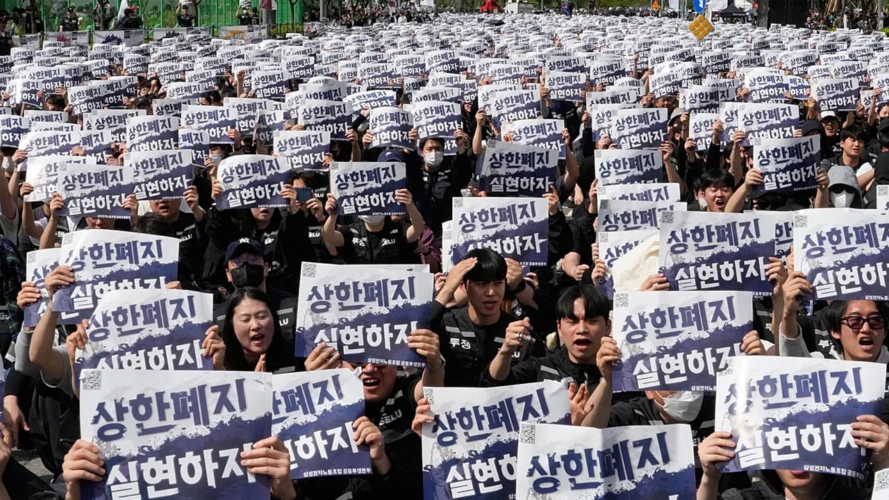 Samsung işçilerinden dev protesto