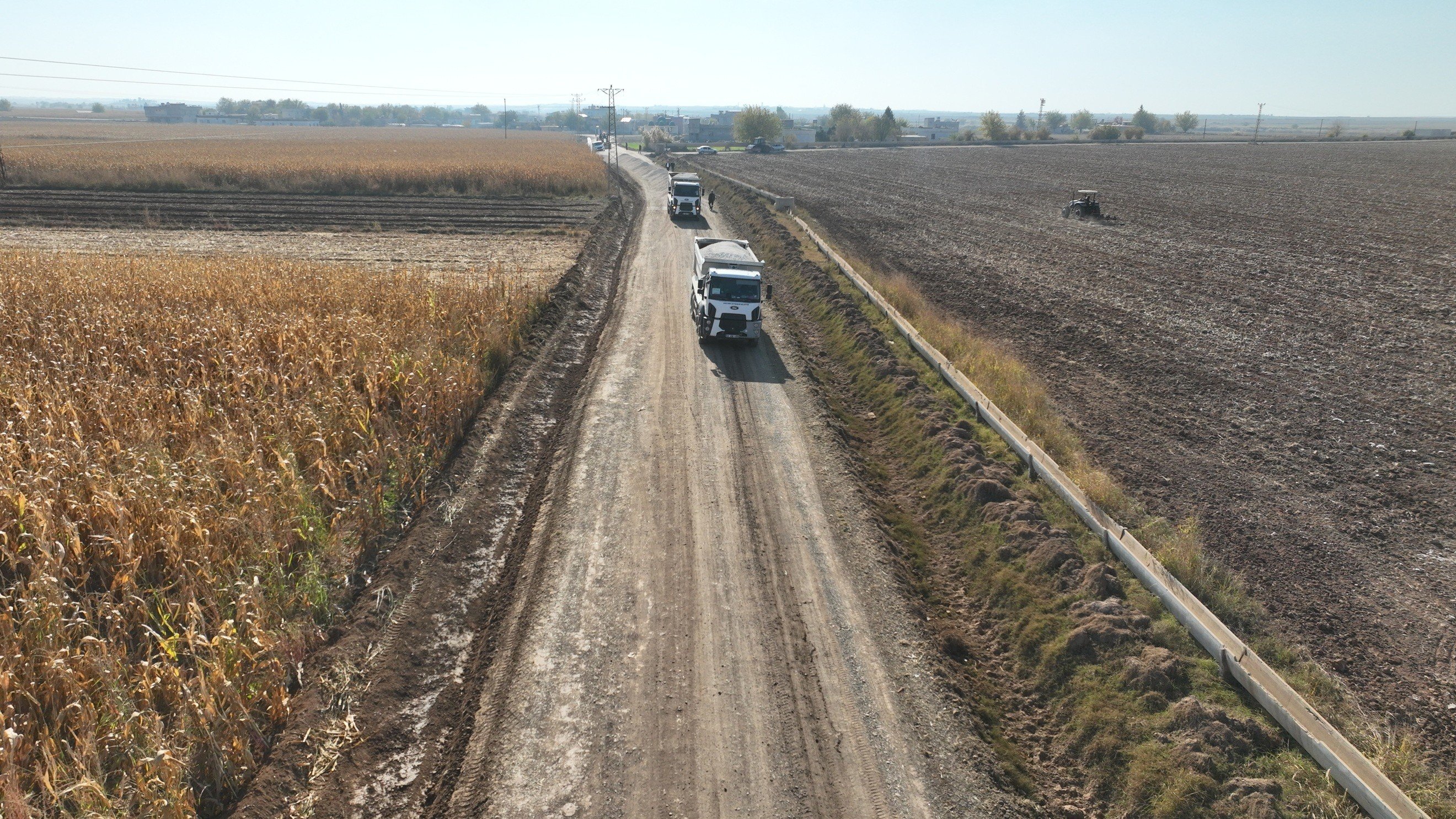 Şanlıurfa'da kırsal yollar yenileniyor