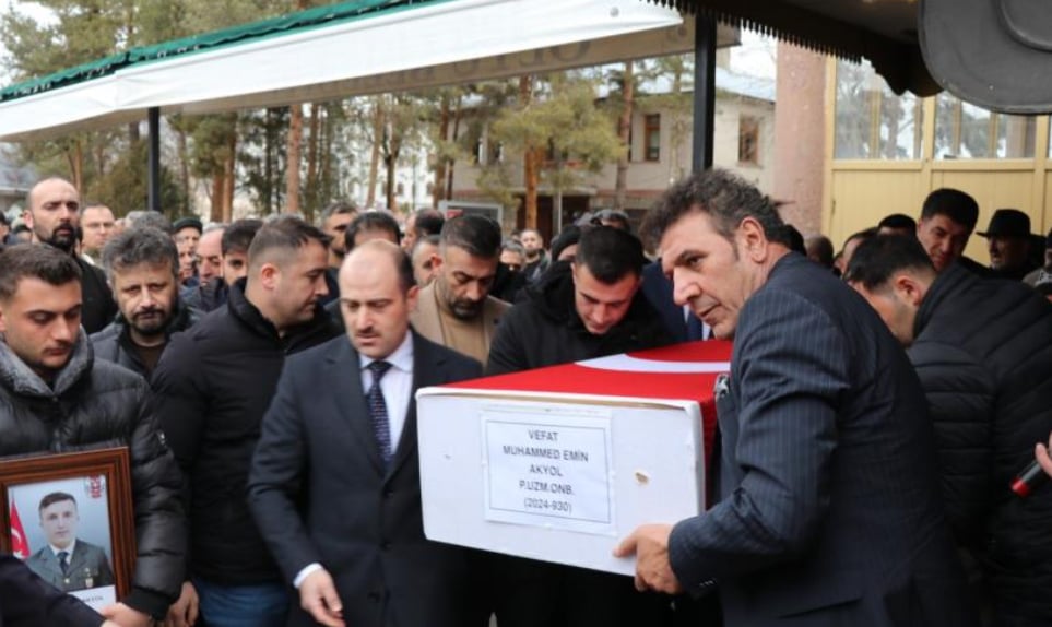 Şehit uzman çavuş son yolculuğuna uğurlandı