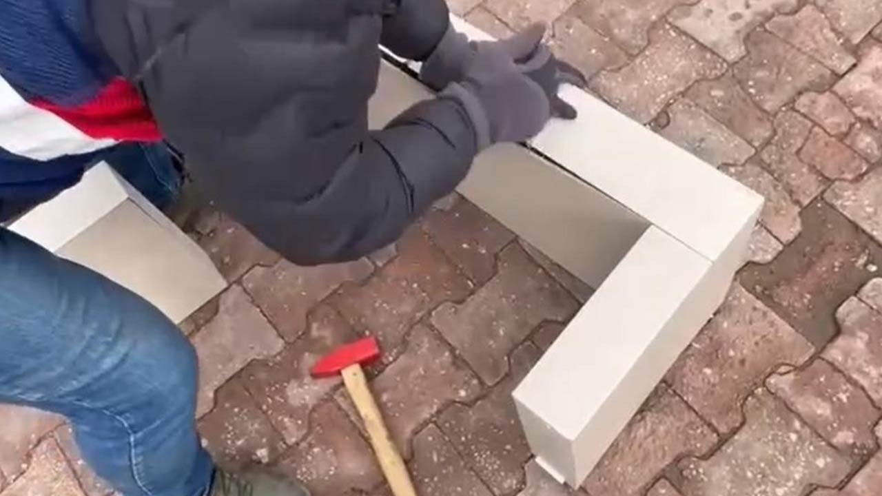 Sehpadan uyuşturucu çıktı