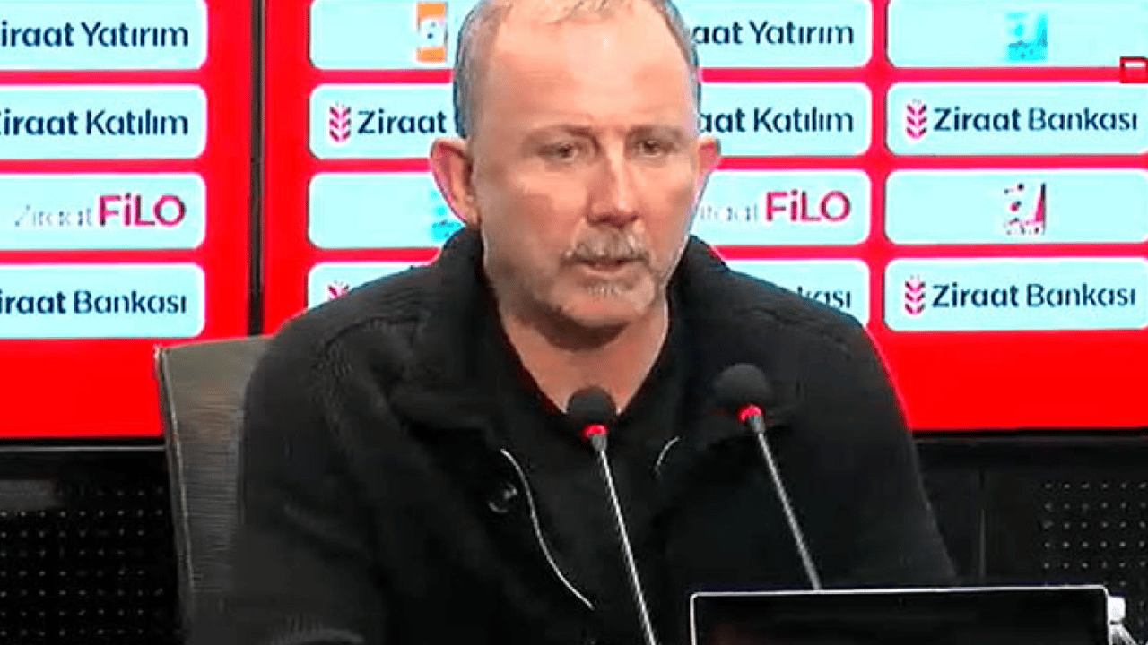 Sergen Yalçın'dan istifa sinyali! 'Taraftarımız bırakmamı istiyorsa...'