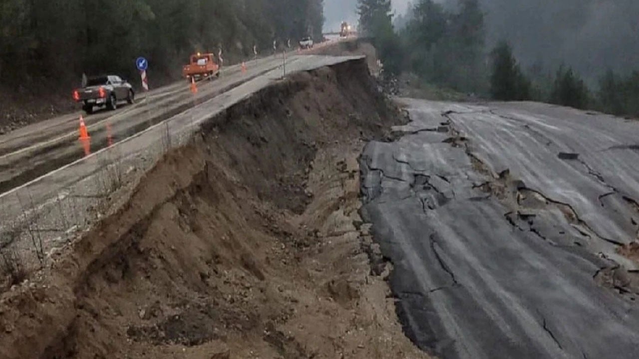 Şiddetli yağış sebebiyle eğitime ara!