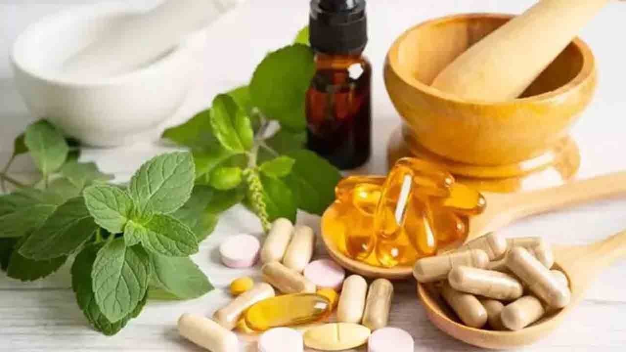 Şifa diye tüketiliyor, acille sonuçlanıyor: Bilinçsiz bitki çayı ve takviye tehlikesi