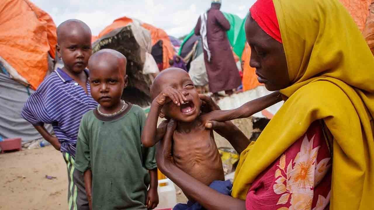 Somali’de kuraklık felaketi: Yarım milyon kişi kaçtı, açlık büyüyor