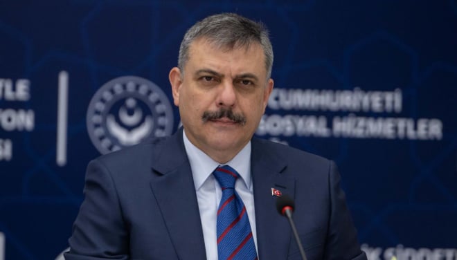 Suriye’ye tarihi ziyaret: Bakan Çiftçi, Ahmed Şara ile bir araya gelecek