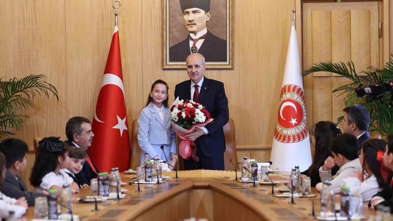 TBMM Başkanı Kurtulmuş ve Milli Eğitim Bakanı Tekin çocukları kabul etti