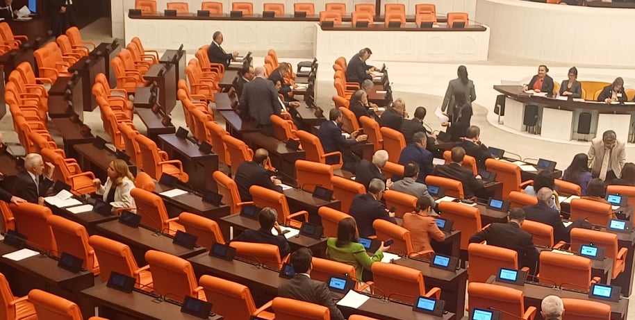 TBMM’de koltuk düzeni silbaştan: Yeni Parti geldi oturma düzeni değişti