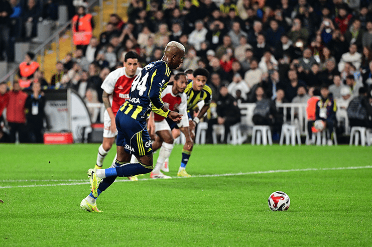 Teknik Direktör Tedesco: Büyük bir problemimiz var! 6 gol atmamız gerekiyordu