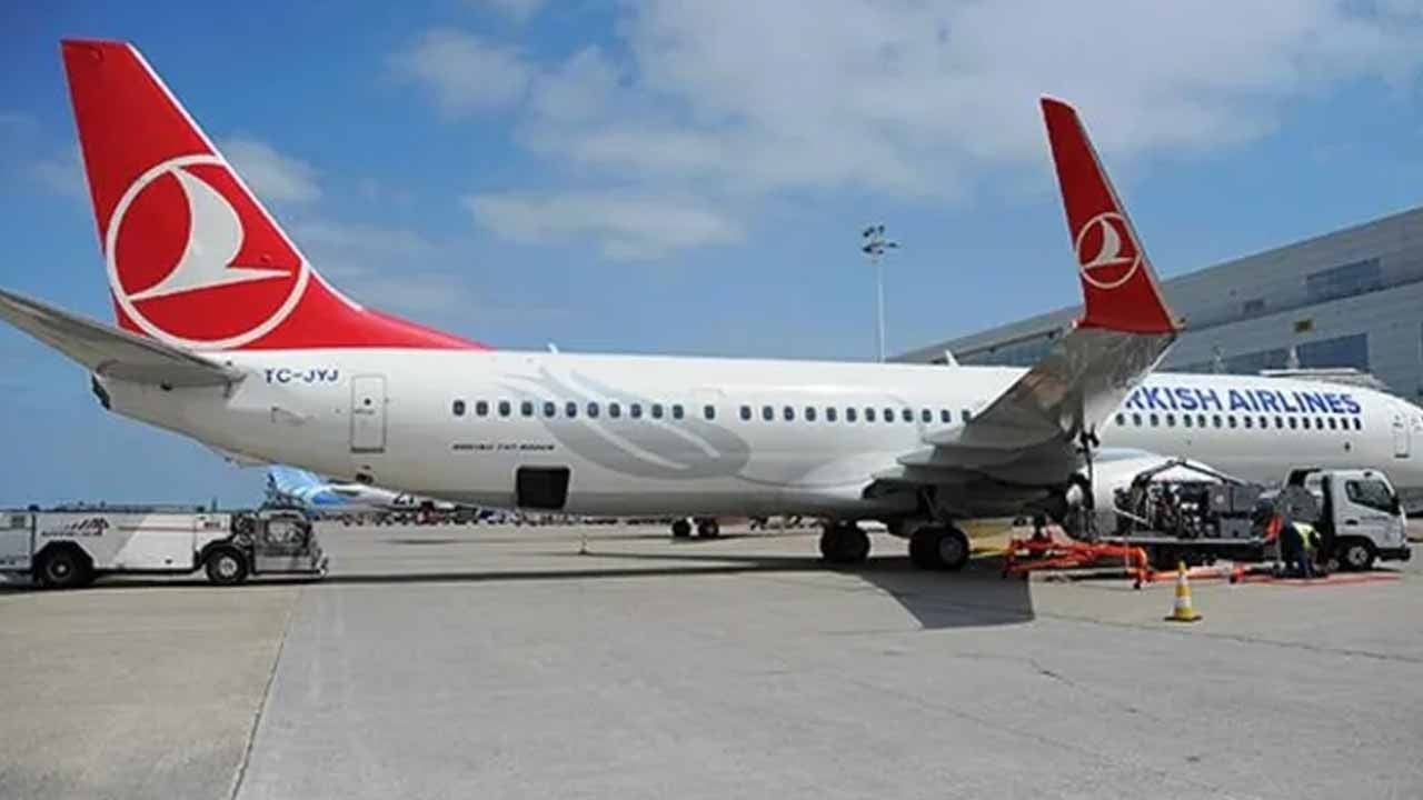 THY’den Avrupa’da ses getiren açılış! Edinburgh’taki özel salon yolcuların ilgi odağı oldu