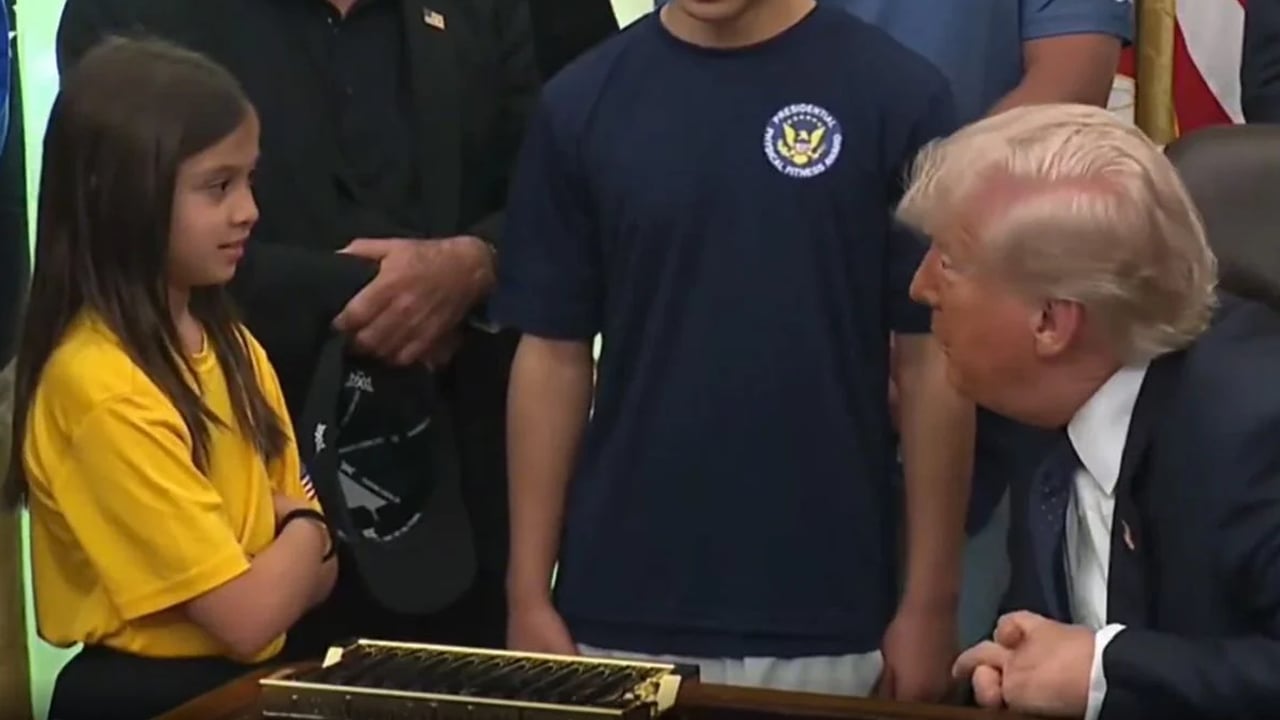 Trump küçük kıza bakın ne dedi!