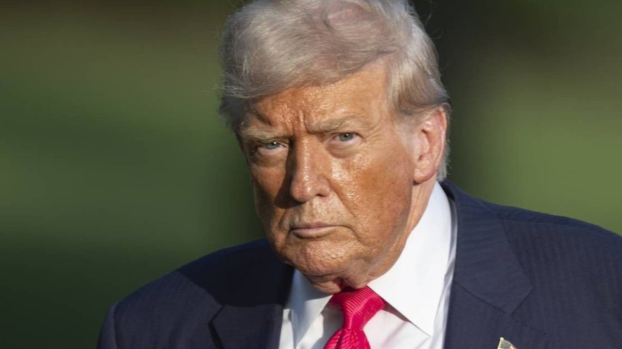 Trump’tan ABD’ye: Yaşlı, yorgun uykusuz ve mor!  Trump çirkinsin deyip tepki gösterdi...