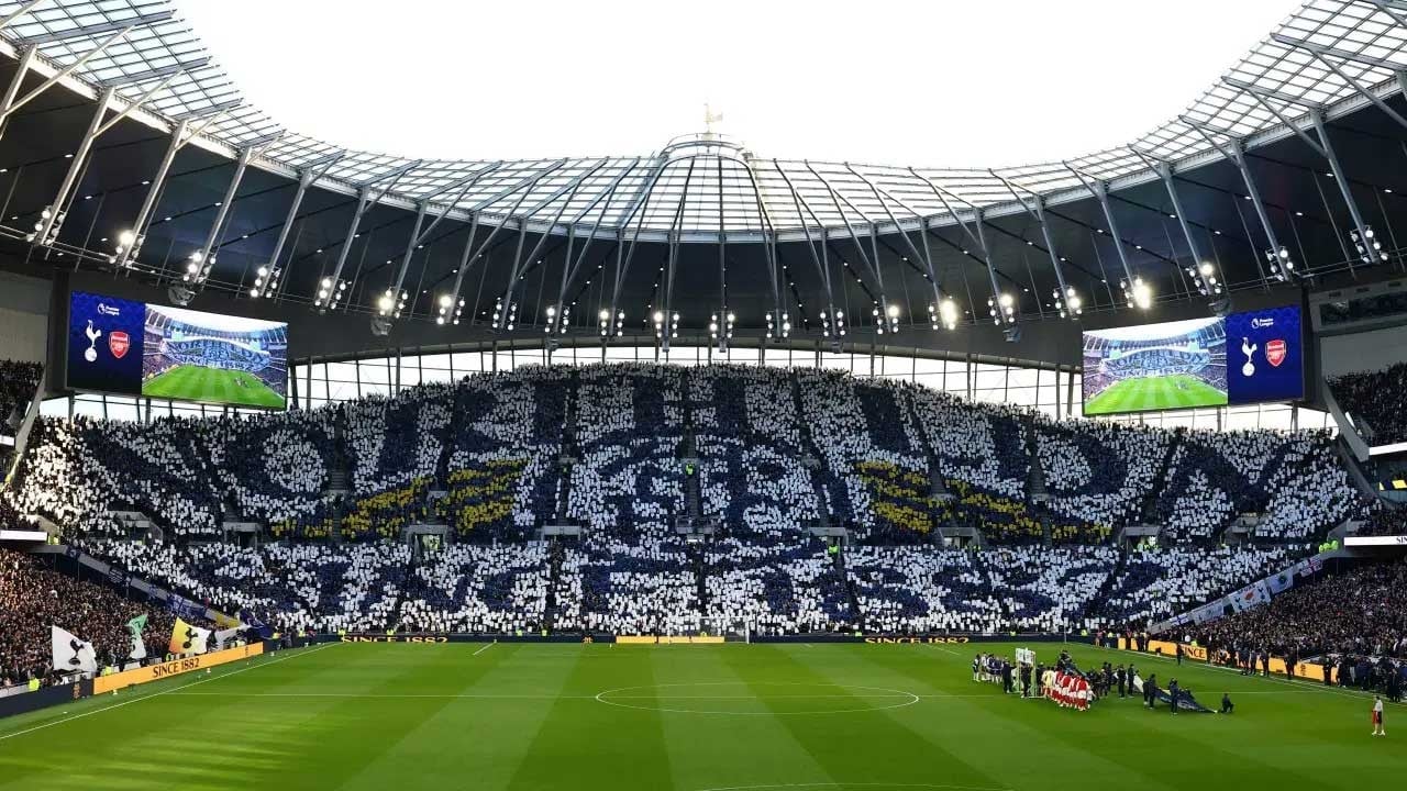 UEFA'dan Tottenham'a "Nazi selamı" cezası
