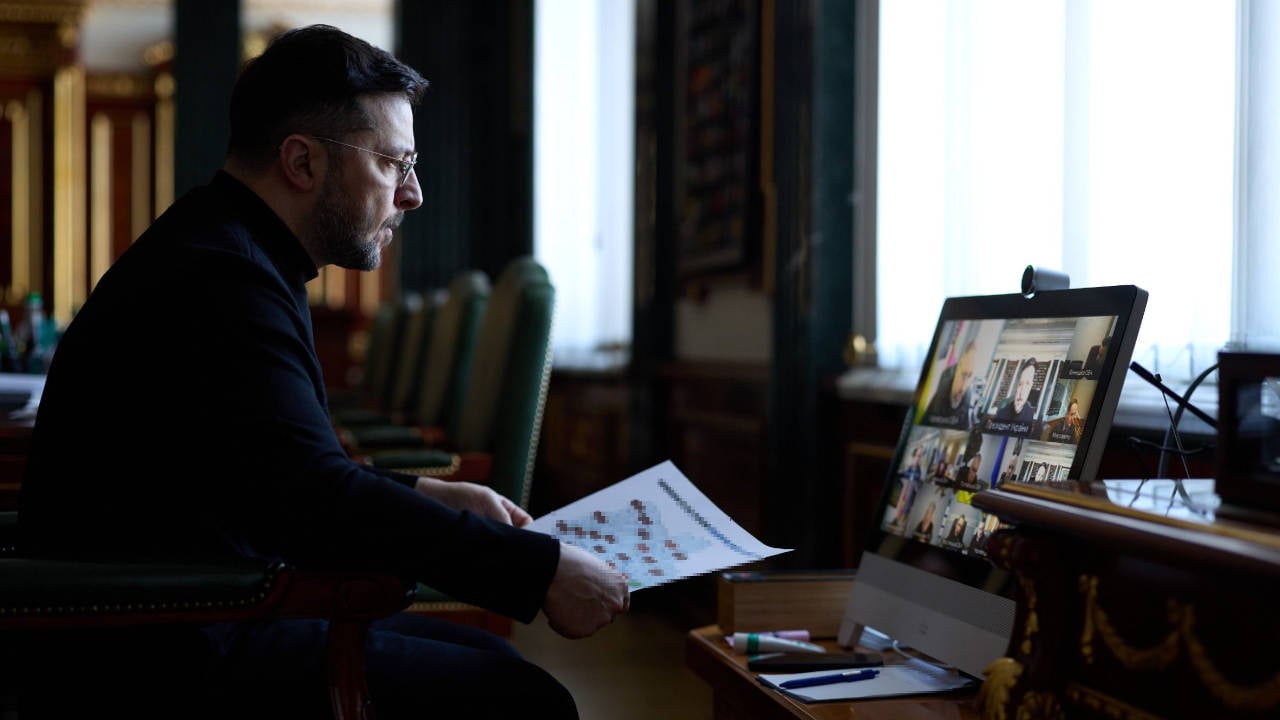 Ukrayna'daki tüm enerji santralleri Rus saldırılarında hasar gördü