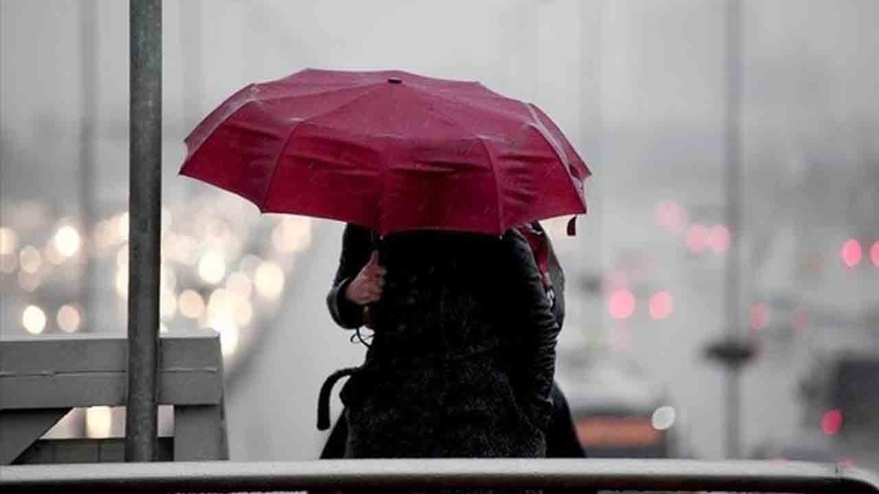 Ülke genelinde hava sıcaklıkları düşecek: Yüksek kesimlerde yer yer kar yağışı bekleniyor