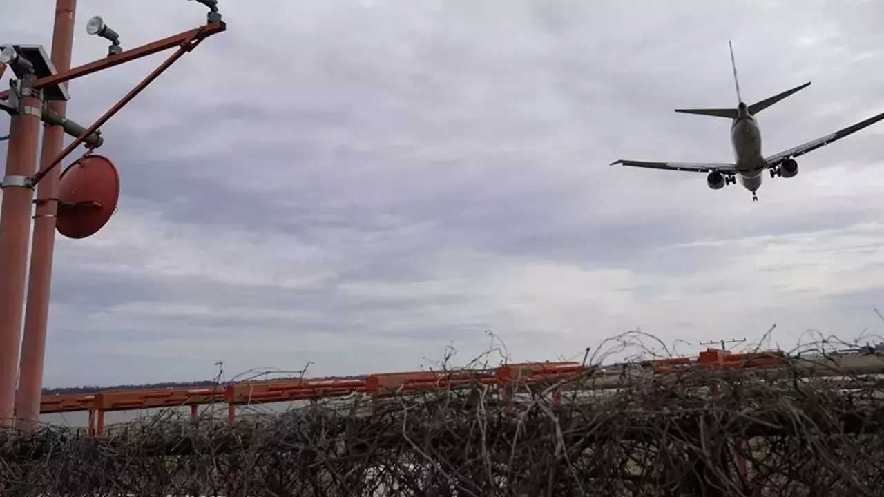 Uluslararası Bağdat Havalimanı’na İHA saldırısı